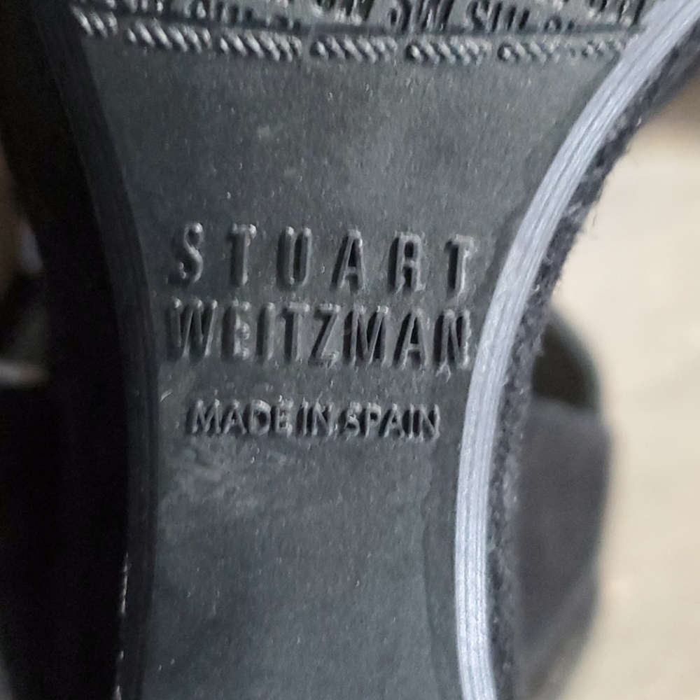 Stuart Weitzman - Picture 7 of 8
